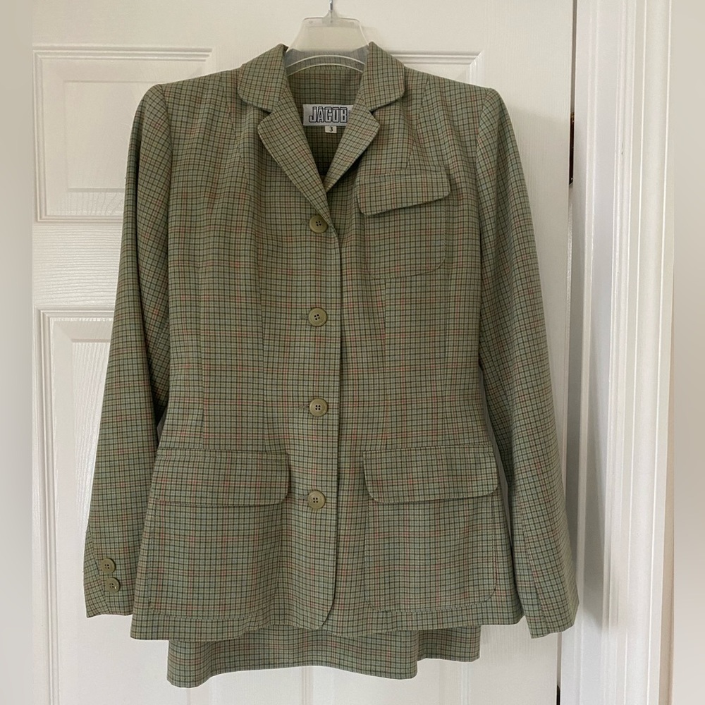 Jakob Skirt Suite